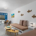 Almera Sea View Boat House Adamantas (Milos)